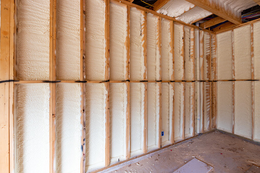 What is Closed Cell Spray Foam Insulation? How It’s Made and Works for You